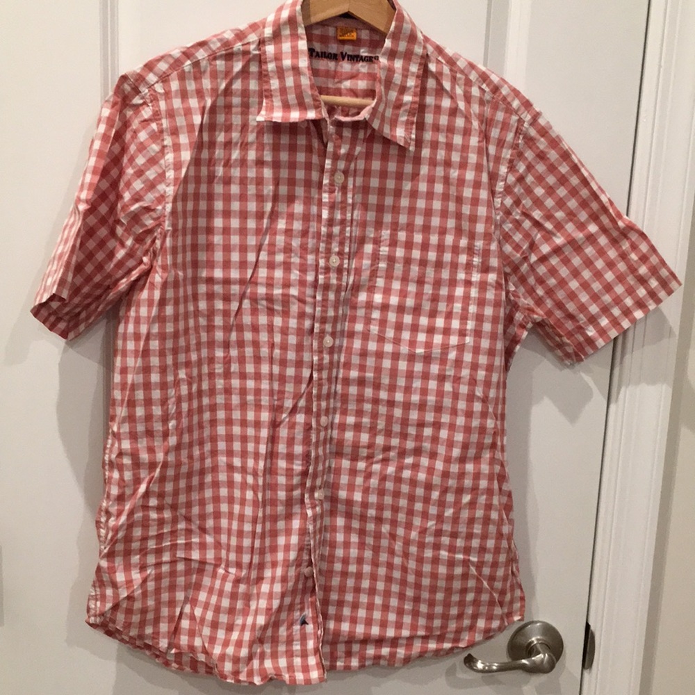 Tailor Vintage Men’s Performance Shirt.